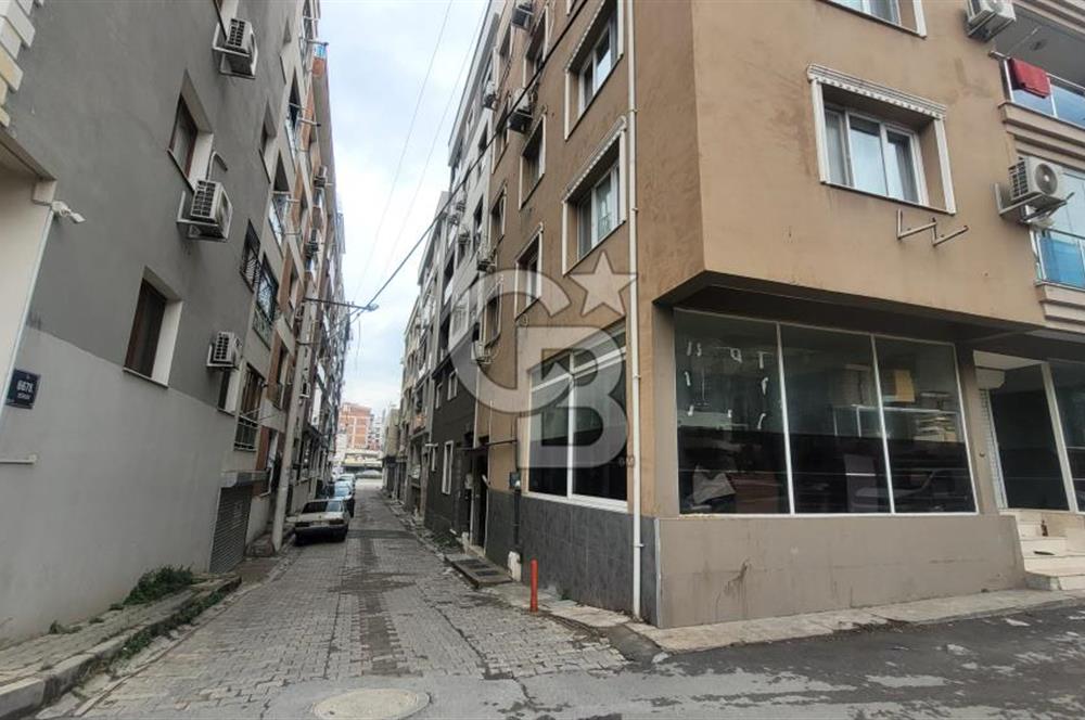 İzmir Karşıyaka Şemikler’de Anadolu Caddesi’ne 40 m, Kapalı Otoparklı Satılık 3+1 Daire
