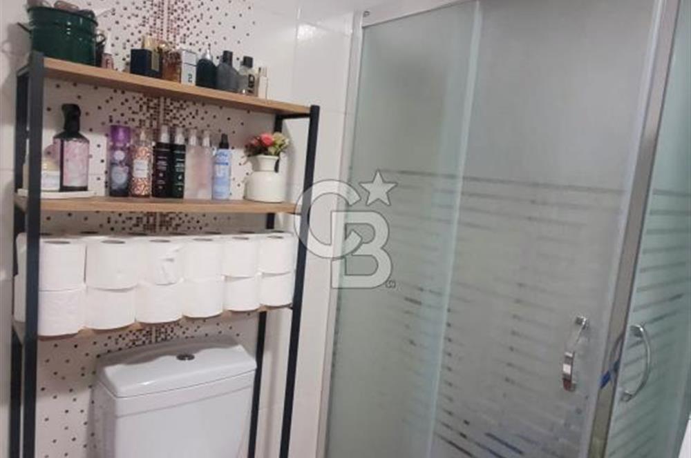 İzmir Karşıyaka Şemikler’de Anadolu Caddesi’ne 40 m, Kapalı Otoparklı Satılık 3+1 Daire