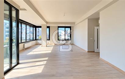 BAĞDAT CADDESİ ÜZERİNDE KİRALIK OFİS