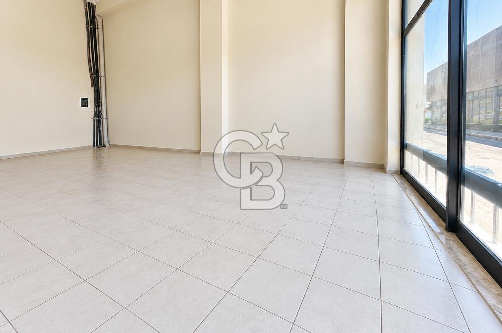 MERKEZ HAYAT ÇARŞI’DA 190 M² TERASLI, 2 KATLI KİRALIK DÜKKÂN