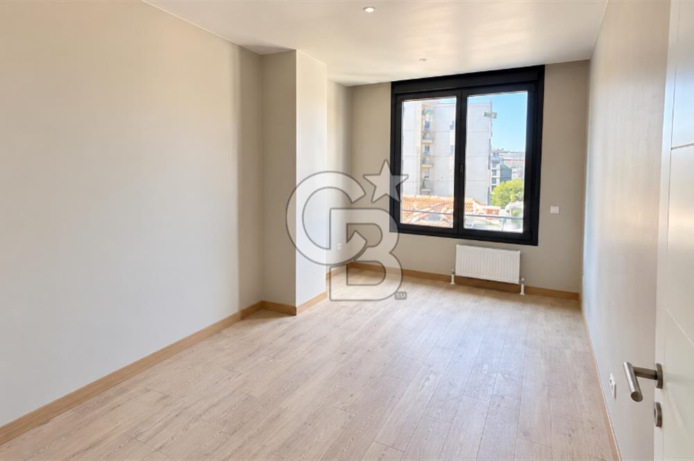 BAĞDAT CADDESİ ÜZERİNDE KİRALIK OFİS