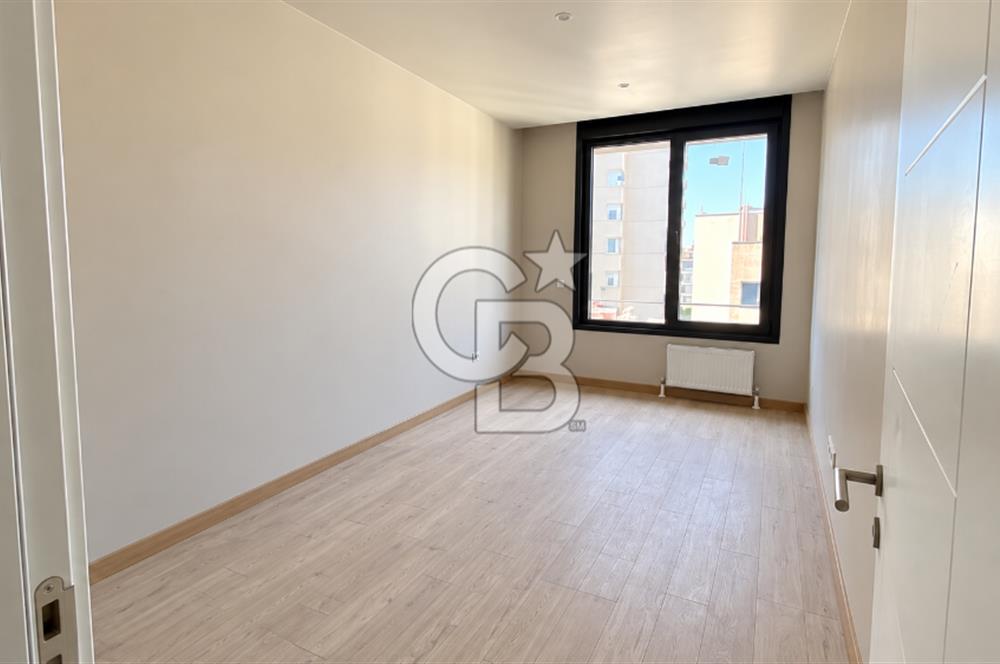 BAĞDAT CADDESİ ÜZERİNDE KİRALIK OFİS