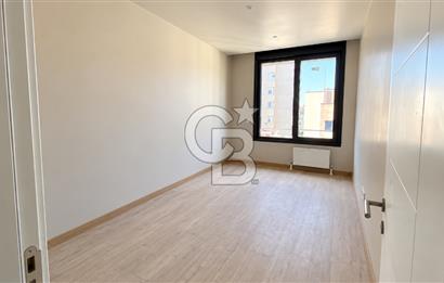 BAĞDAT CADDESİ ÜZERİNDE KİRALIK OFİS