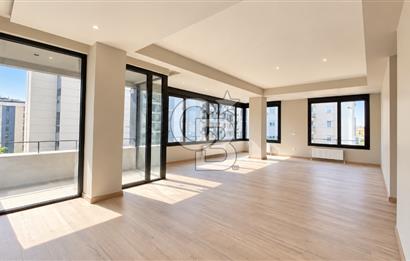BAĞDAT CADDESİ ÜZERİNDE KİRALIK OFİS