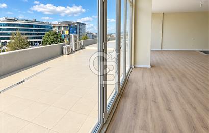 MERKEZ HAYAT ÇARŞI’DA 190 M² TERASLI, 2 KATLI KİRALIK DÜKKÂN