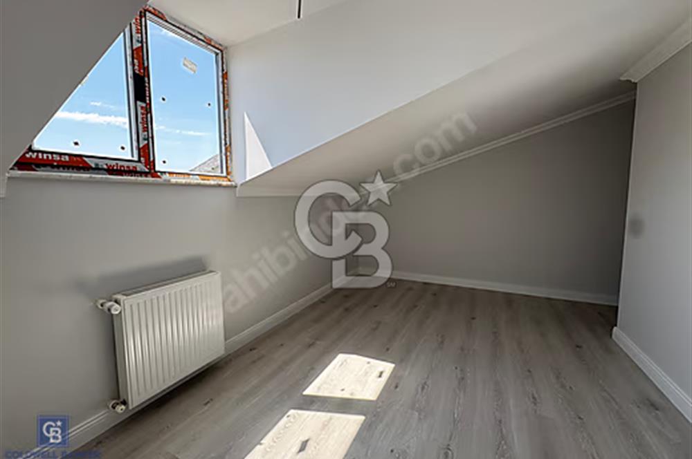 ACIBADEM ARMA ÇIKMAZI SOKAKTA 3+1 SATILIK DUBLEKS DAİRE
