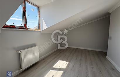 ACIBADEM ARMA ÇIKMAZI SOKAKTA 3+1 SATILIK DUBLEKS DAİRE
