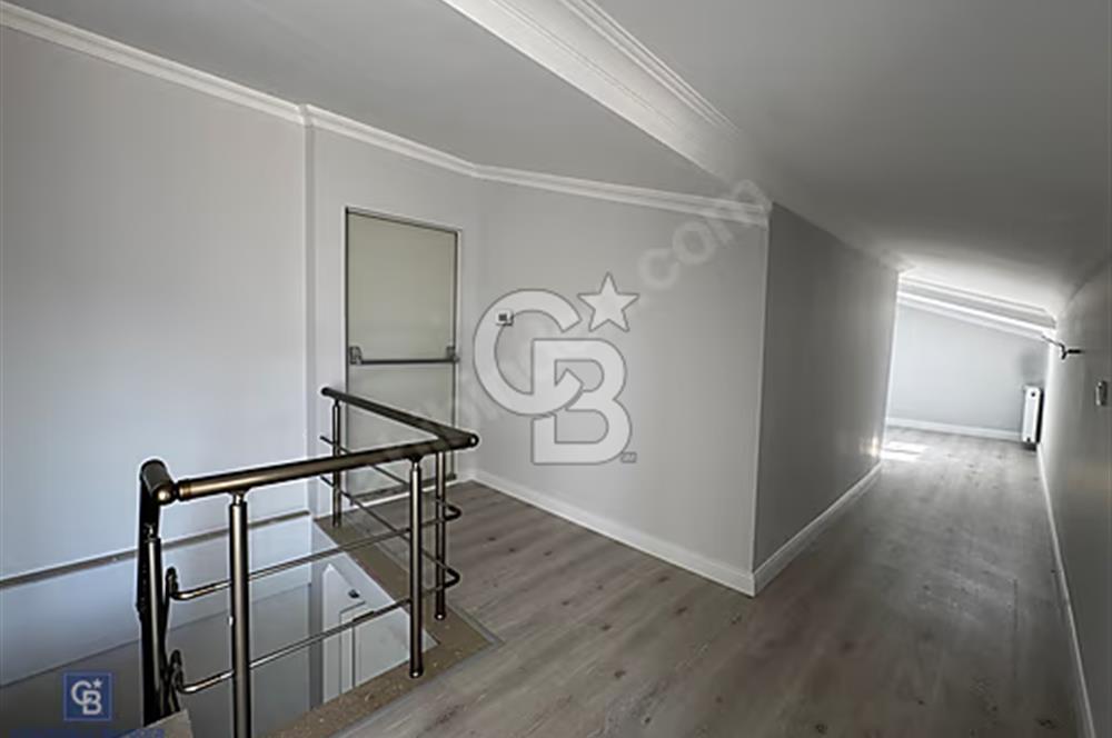 ACIBADEM ARMA ÇIKMAZI SOKAKTA 3+1 SATILIK DUBLEKS DAİRE