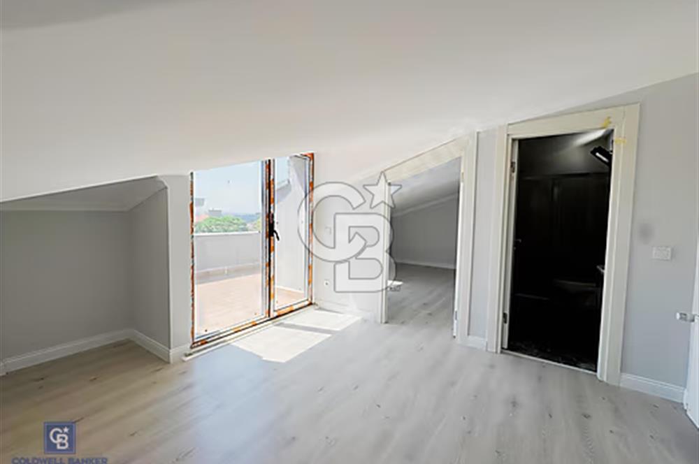 ACIBADEM ARMA ÇIKMAZI SOKAKTA 3+1 SATILIK DUBLEKS DAİRE