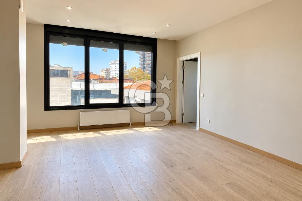 BAĞDAT CADDESİ ÜZERİNDE KİRALIK OFİS