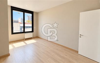 BAĞDAT CADDESİ ÜZERİNDE KİRALIK OFİS
