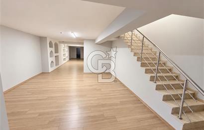 TURAN GÜNEŞ BULVARINDA YOLA CEPHELİ 280M+50M SATILIK DÜKKAN