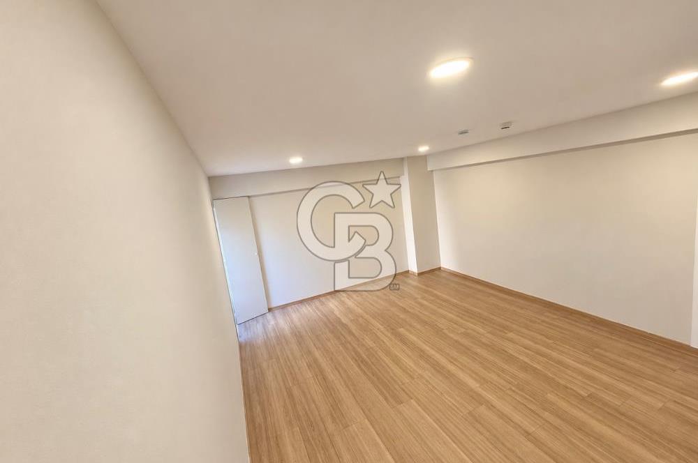 TURAN GÜNEŞ BULVARINDA YOLA CEPHELİ 280M+50M SATILIK DÜKKAN