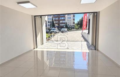 TURAN GÜNEŞ BULVARINDA YOLA CEPHELİ 280M+50M SATILIK DÜKKAN