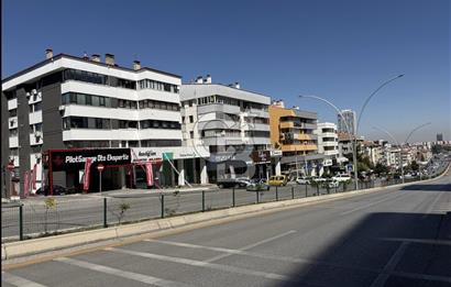 TURAN GÜNEŞ BULVARINDA YOLA CEPHELİ 280M+50M SATILIK DÜKKAN