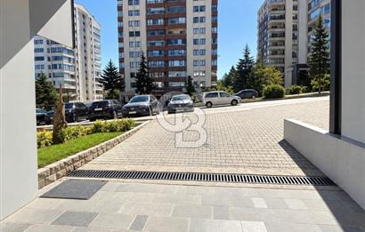 TURAN GÜNEŞ BULVARINDA YOLA CEPHELİ 280M+50M SATILIK DÜKKAN