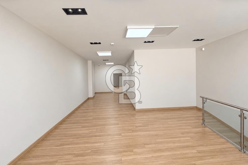 TURAN GÜNEŞ BULVARINDA YOLA CEPHELİ 280M+50M SATILIK DÜKKAN