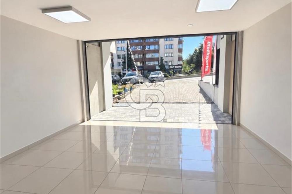 TURAN GÜNEŞ BULVARINDA YOLA CEPHELİ 280M+50M SATILIK DÜKKAN
