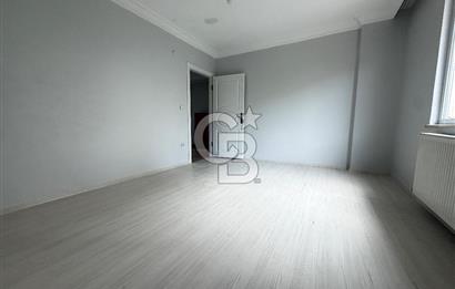 GEBZE NECİP FAZIL CD. ÜZERİNDE KULLANIŞLI 2+1 KİRALIK DAİRE