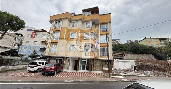 GEBZE NECİP FAZIL CD. ÜZERİNDE KULLANIŞLI 2+1 KİRALIK DAİRE - 377352