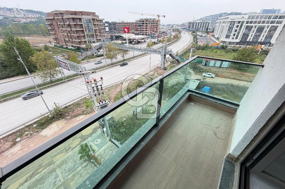 İZMİT YEŞİLOVA DIAMOND Q REZİDANS KİRALIK YOLA CEPHE 1+1 DAİRE