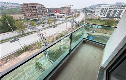 İZMİT YEŞİLOVA DIAMOND Q REZİDANS KİRALIK YOLA CEPHE 1+1 DAİRE