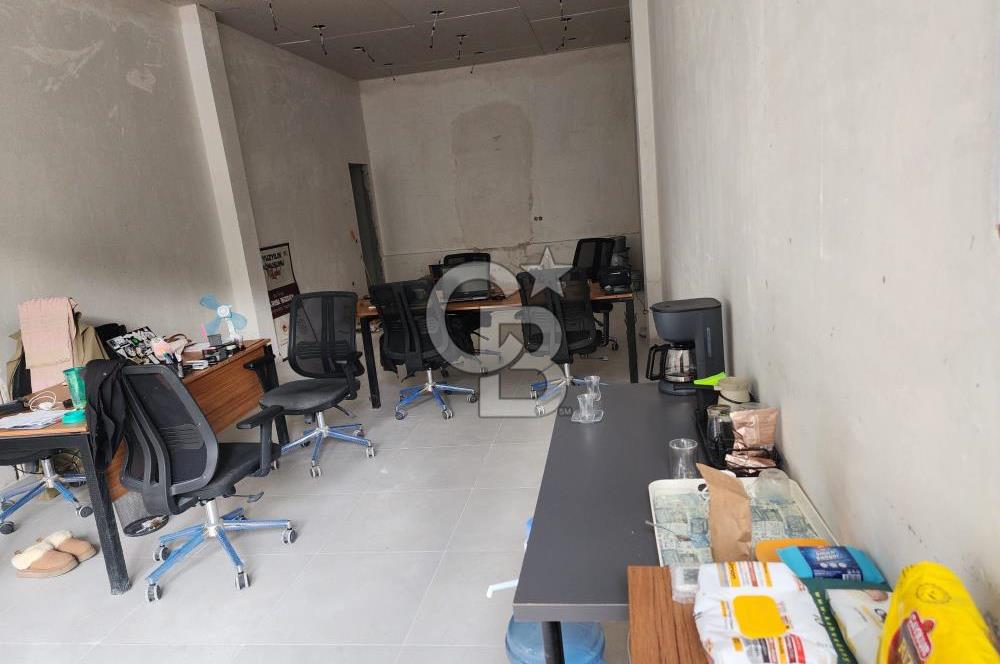 BOSTANCI GÖSTERİ MERKEZİ YAKININDA BACALI HER İŞE UYGUN DÜKKAN