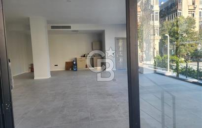 BAĞDAT CADDESİ ÜSTÜ ŞAŞKINBAKKALDA CADDE DEN GİRİŞİ OLAN DÜKKAN
