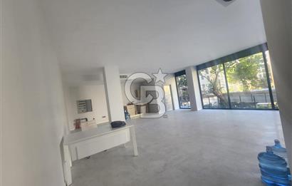 BAĞDAT CADDESİ ÜSTÜ ŞAŞKINBAKKALDA CADDE DEN GİRİŞİ OLAN DÜKKAN