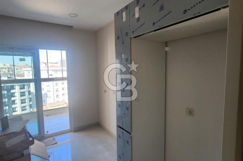 BOSTANCI GÖSTERİ MERKEZİ KARŞISINDA SIFIR BİNADA OTURUMA HAZIR