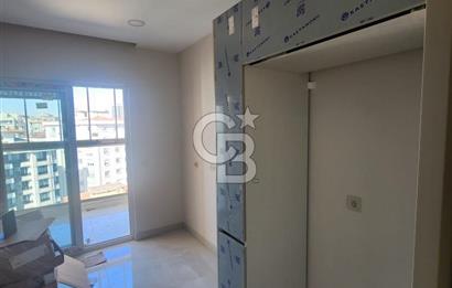 BOSTANCI GÖSTERİ MERKEZİ KARŞISINDA SIFIR BİNADA OTURUMA HAZIR