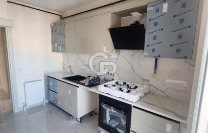 BOSTANCI GÖSTERİ MERKEZİ KARŞISINDA SIFIR BİNADA OTURUMA HAZIR