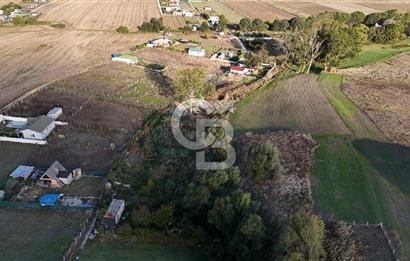 İzettin de 384m2 hisseli parsel