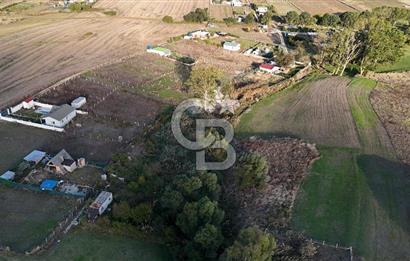 İzettin de 384m2 hisseli parsel