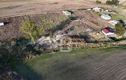 İzettin de 384m2 hisseli parsel