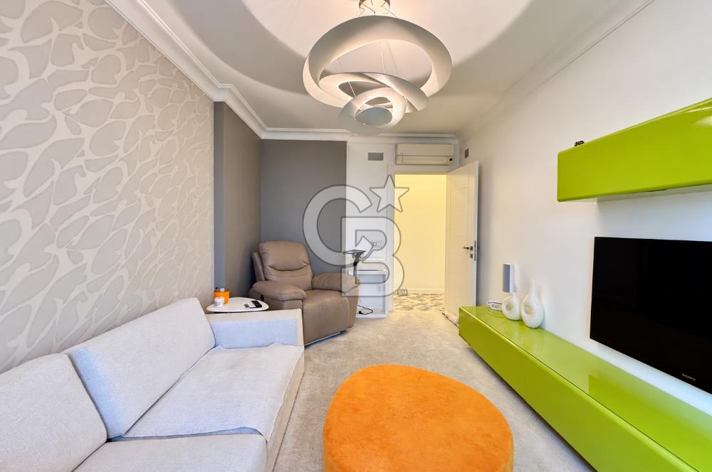 Maltepe Sahilde, Sahil İncisi Sitesi'nde Özel Tasarımıyla Öne Çıkan Ferah 4.5+1