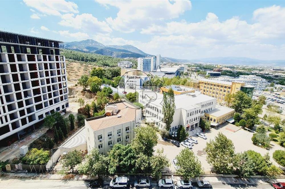 Manisa Meydan Sitesi Eşyalı Kiralık 1+1 Daire