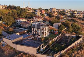 GÜRPINAR'DA 1800m2 PANORAMİK MANZARALI ÖZEL YAŞAM KOMPLEKSİ - 1 - 377584
