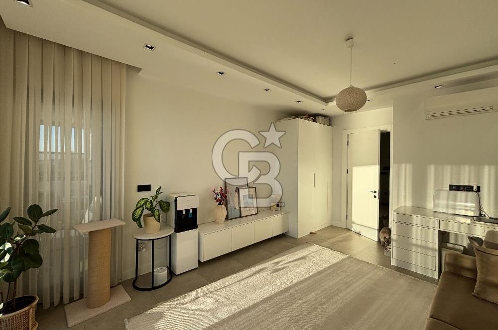 GÜRPINAR'DA 1800m2 PANORAMİK MANZARALI ÖZEL YAŞAM KOMPLEKSİ