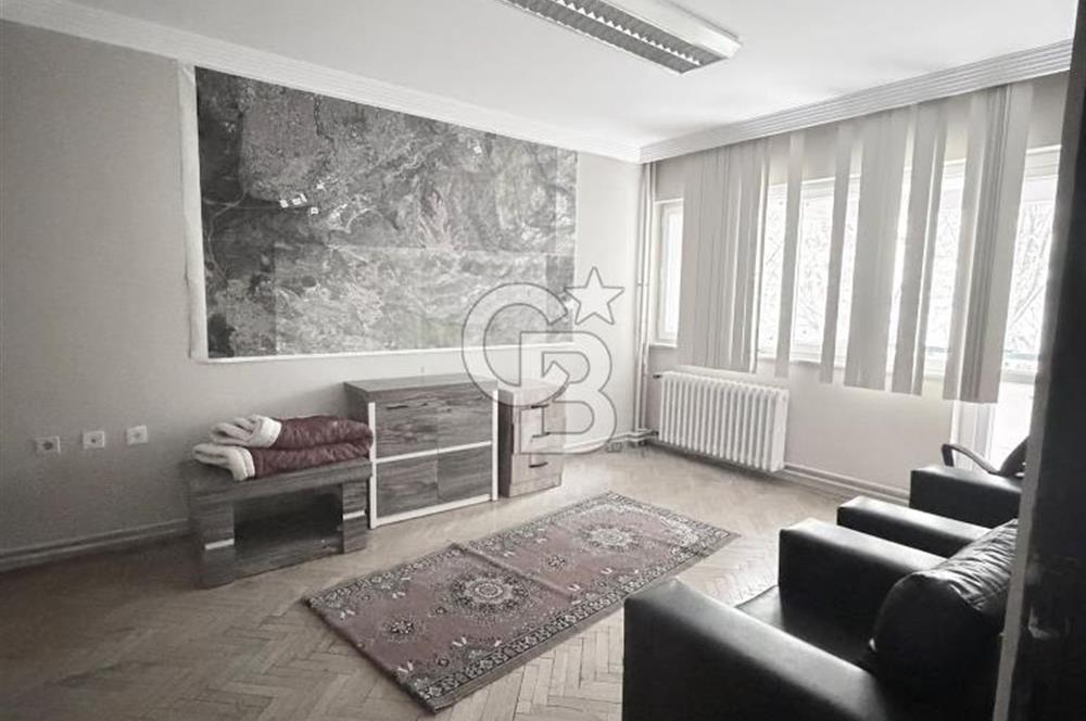 TURAN GÜNEŞ'DE 3+1 TERASLI OFİS