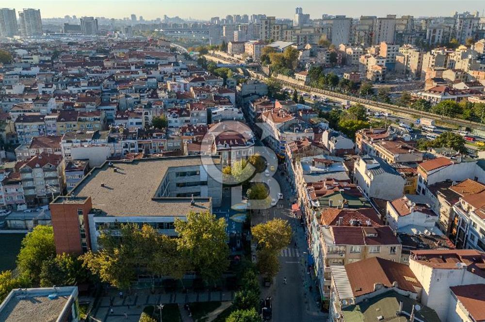 BAYRAMPAŞA YAHYA KEMAL CAD SATILIK KOMPLE BİNA 100 AY AMORTİSMAN