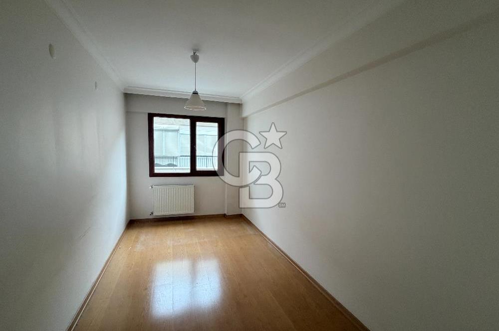 Karşıyaka Yalı Mahallesi’nde Ebeveyn Banyolu Ferah 2+1 Kiralık