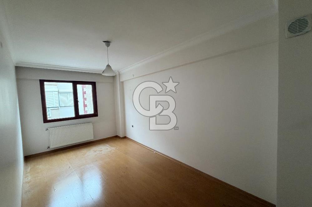 Karşıyaka Yalı Mahallesi’nde Ebeveyn Banyolu Ferah 2+1 Kiralık