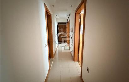 Karşıyaka Yalı Mahallesi’nde Ebeveyn Banyolu Ferah 2+1 Kiralık