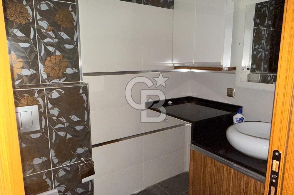 Karşıyaka Yalı Mahallesi’nde Ebeveyn Banyolu Ferah 2+1 Kiralık