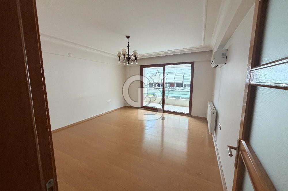 Karşıyaka Yalı Mahallesi’nde Ebeveyn Banyolu Ferah 2+1 Kiralık