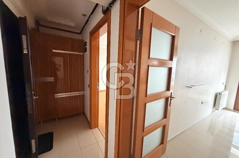 Karşıyaka Yalı Mahallesi’nde Ebeveyn Banyolu Ferah 2+1 Kiralık