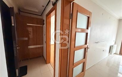 Karşıyaka Yalı Mahallesi’nde Ebeveyn Banyolu Ferah 2+1 Kiralık