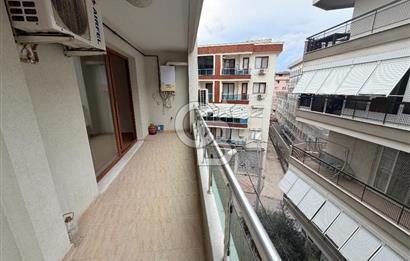 Karşıyaka Yalı Mahallesi’nde Ebeveyn Banyolu Ferah 2+1 Kiralık