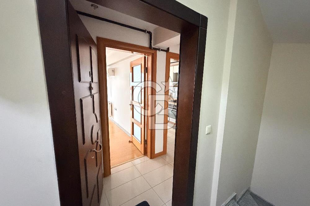 Karşıyaka Yalı Mahallesi’nde Ebeveyn Banyolu Ferah 2+1 Kiralık